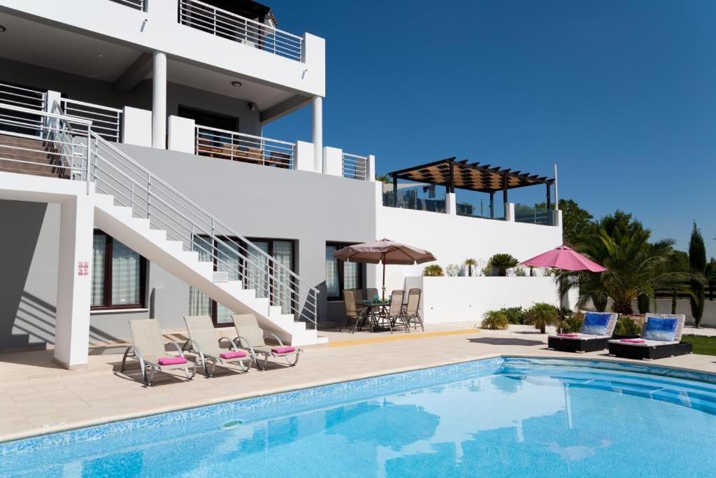 Villa Arcadia, Kallepia Paphos Exterior foto